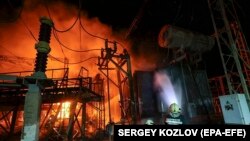 На місцях прильотів працюють всі необхідні служби. Наслідки атаки уточнюються. Фото ілюстративне 