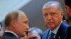 Владимир Путин и Реджеп Тайип Эрдоган в Сочи в 2018 году