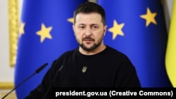 У додатку №2 міститься список із п'яти юридичних осіб, до яких застосовуються санкції