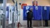 Попередньо, за офіційними даними, явка виборців становила 74,22%