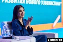 Saida Mirziýoýewa 67 ýaşly kakasy Şawkat Mirziýoýewiň mirasdüşeri hökmünde görülýär.