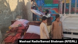 له پاکستان څخه خپل هېواد ته یو شمېر ستنیدونکي افغان کډوال