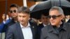 Сын президента Татарстана Искандер Минниханов пришел на Сабантуй в Казани в очках Cartier и кроссовках Louis Vuitton