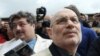 Писатели Дмитрий Быков и Григорий Чхартишвили (Борис Акунин)