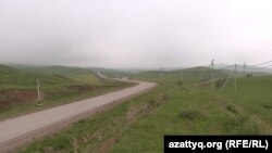 Uşkonyra barýan ýol. Almaty olbasty. 23-nji maý, 2023 ý.