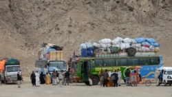 له پاکستانه افغانستان ته ستنیدونکي افغان کډوال-ارشیف
