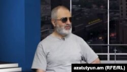 Алек Енигомшян в студии «Азатутюн ТВ», Ереван, 14 августа 2016 г․