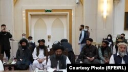 د پلاوي مشري د طالبانو د رئیس الوزرا اقتصادي مرستیال ملا برادر کوي - تصویر له ارشیفه