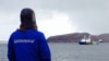 Судно активистов Гринпис Arctic Sunrise было отбуксировано в порт в Мурманске