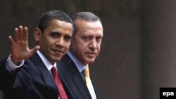 Президент США Барак Обама (слева) и премьер-министр Турции Реджеп Эрдоган, Анкара, 6 апреля 2009 года.