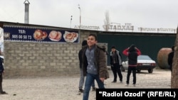 Дети афганских беженцев в Таджикистане