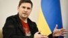 «Лукашенко є дивним «братом-близнюком» Медведєва, які мають виконувати функцію «клоунського ВІП-агітаційного потягу». Не більше, але й не менше», – Михайло Подоляк