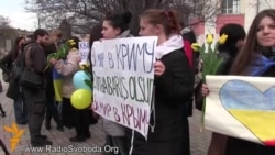 В центрі Сімферополя мітинг проти референдуму