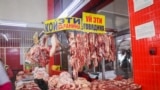Oşdaky et bazarlarynyň birinde düşürilen surat