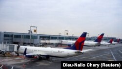 У всьому світі були скасовані тисячі авіарейсів