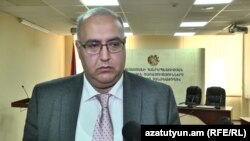 Председатель Комиссии по регулированию общественных услуг Гарегин Баграмян, 15 апреля 2020 г. 