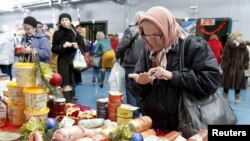 Оьрсийчоь -- Ставропол махкарчу Ульяновка эвларчу базарахь ю меттигера йоккха стаг. ГIура-бутт, 22, 2015 