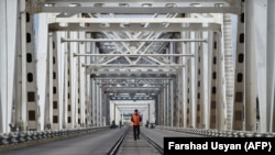 د افغانستان - ازبکستان د رېل لارې یوه څنډه - ارشیف
