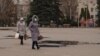 «Місяця півтора точно протягнемо»: як люди проводять карантин без заробітку (рос.) 