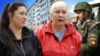 Семейство Колисниченко, което притежава имоти в Крим, техният дом и руски военен. Колаж на Свободна Европа