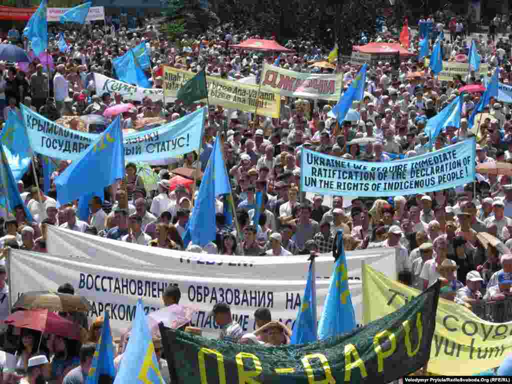 В мітингу беруть участь представники усіх регіонів автономії