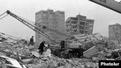 Գյումրի, դեկտեմբեր, 1988թ.