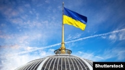 Рада звертається до ООН, ЄП, урядів і парламентів іноземних держав та парламентських асамблей міжнародних організацій і закликає засудити дії Москви
