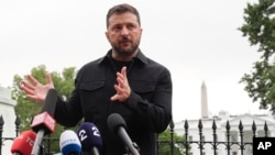 Ukrainian President Volodymyr Zelenskyy's second visit to the White House was decidedly different than his first, back in February. 