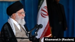 د ایران ستر مذهبي مشر ایتالله علي خامنه اي