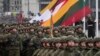 Літоўскае войска на парадзе ў Вільні. Архіўнае фота