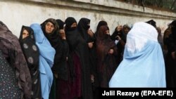 د افغانستان د بشري ناورین تر ټولو زیانمن شوی قشر ښځې او نجونې ګڼل شوي دي