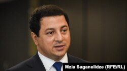 არჩილ თალაკვაძე, პარლამენტის თავმჯდომარე