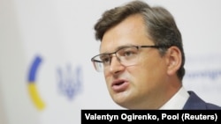 Дмитро Кулеба наголошує, що «цей указ нікчемний і свідчить лише про загарбницькі апетити Путіна»

