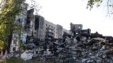 Russiýa 2024-nji ýylyň oktýabrynda Ukrainanyň Donetsk sebitinde Wuhledary basyp aldy. Şäher üçin söweşler iki ýyl dowam etdi. Indi ol ýerde diňe harabaçylyk galdy. Bu suratda 2023-nji ýylyň sentýabryndaky Wuhledar şäherindäki weýran edilen ýaşaýyş jaýlary görkezilýär.