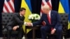 Президент України Володимир Зеленський (ліворуч) і тодішній президент США Дональд Трамп. Нью-Йорк, 25 вересня 2019 року. Фото архівне