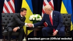 Зустріч президентів України та США Володимира Зеленськеого (л) та Дональда Трампа. Нью-Йорк, 25 вересня 2019 року
