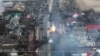  Скріншот з відео, на якому завдаються удари по російських танках, які прямували до міста Бровари Київської області, 10 березня 2022 року