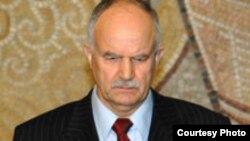  Nikola Filcev