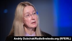 5 лютого стало відомо, що Окружний адміністративний суд Києва заборонив Уляні Супрун «вчиняти будь-які дії, спрямовані на реалізацію повноважень голови МОЗ»