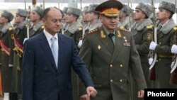 Հայաստանի և Ռուսաստանի պաշտպանության նախարարներ Սեյրան Օհանյան և Սերգեյ Շոյգու, արխիվ