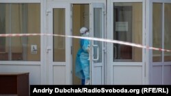 Повідомляється, що всіх співробітників підстанції повторно обстежать (фото ілюстративне)