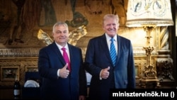 Віктор Орбан і Дональд Трамп під час зустрічі в липні цього року