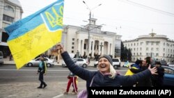Херсон був звільнений 11 листопада 2022 року, після цього активізувалася робота з виявлення колаборантів