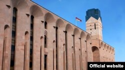 Երևանի քաղաքապետարան, արխիվ