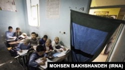 ارشیف: په ایران کې افغان زدهکوونکي