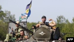 Soldaţi ucraineni în preajma Doneţkului, 9 august 2014
