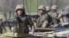 Казахстанские военные на учениях в Алматинской области. 17 апреля 2015 года. 