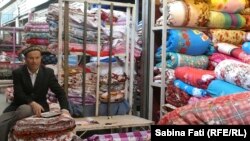 În bazarul de la Kashgar