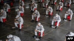 Martie 2020: pauza de prânz la fabrica Honda de la Wuhan, din China, sursa pandemiei de coronavirus.