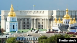 Згідно з позицією міністерства, слова президента Болгарії «не сприяють розвитку добросусідських відносин» двох країн і суперечать офіційній позиції Софії щодо визнання суверенітету та територіальної цілісності України